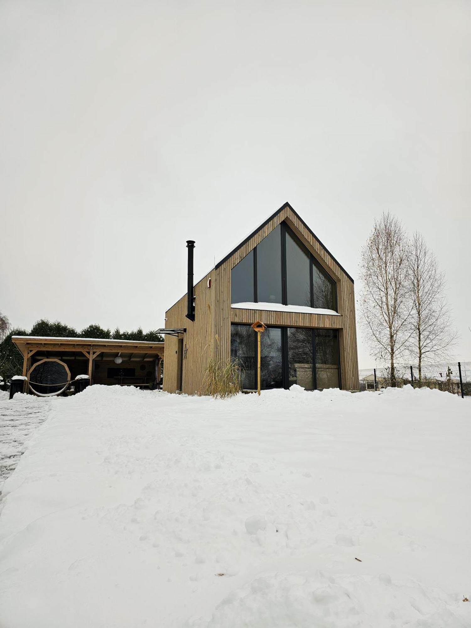 Hytte Na Wyspie -,,Roztoczanskie Morze" Kulikow Exterior foto